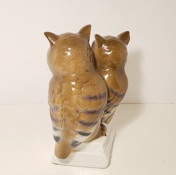 Vintage Western Germany Gerold Porzellan Owls with Glass Eyes On A Book - Picture 5 of 8